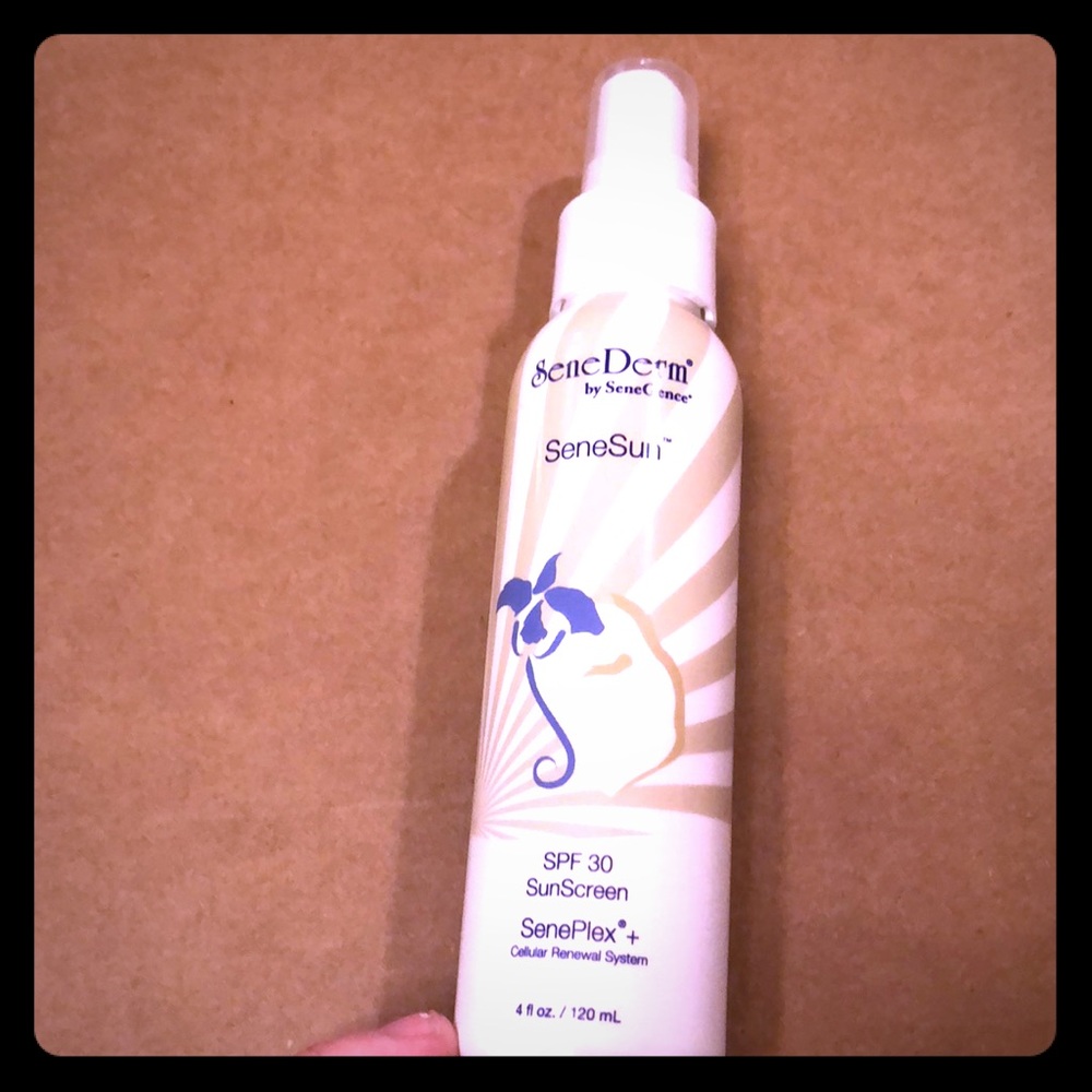SeneDerm SeneSun SPF 30 sunscreen brand new